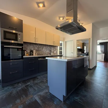 Cityscape Loft - 216qm 15 Personen Σπίτι διακοπών Ανόβερο