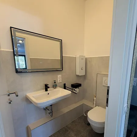 Cityscape Loft - 216qm 15 Personen Σπίτι διακοπών