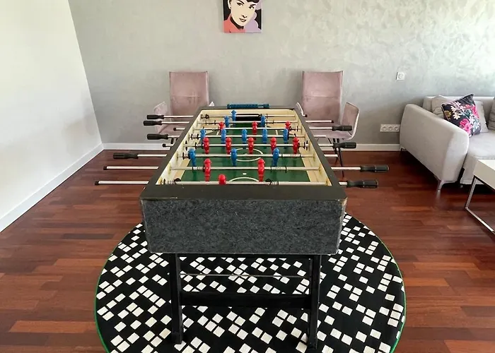 Cityscape Loft - 216qm 15 Personen Nyaraló