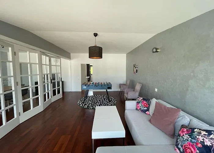 Cityscape Loft - 216qm 15 Personen Nyaraló *