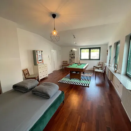 Cityscape Loft - 216qm 15 Personen