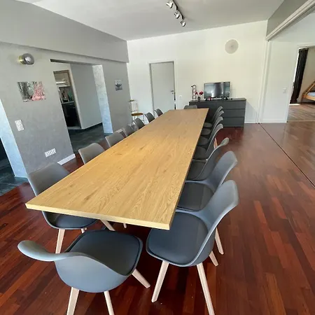 Cityscape Loft - 216qm 15 Personen