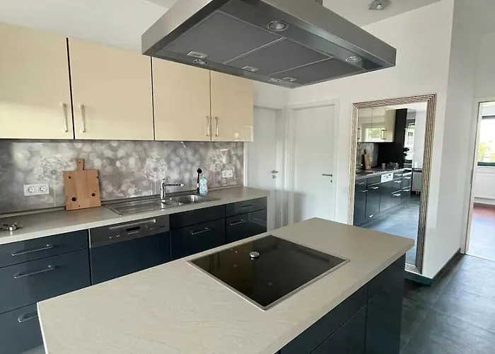 Cityscape Loft - 216qm 15 Personen Сasa de vacaciones *
